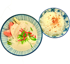 Kokosová omáčka s galangalem a citronovou trávou s kuřecím masem a zeleninou s rýží
